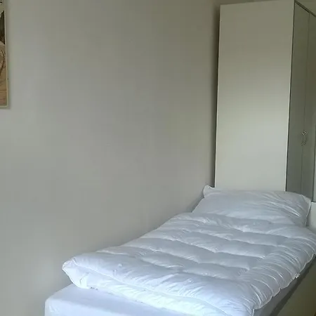 Nomade Private بيت شباب براغ