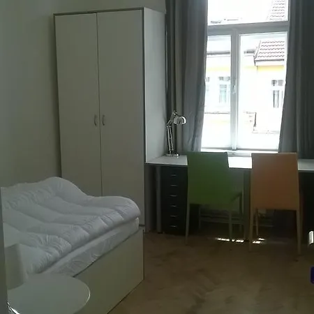 Nomade Private Vandrarhem Prag